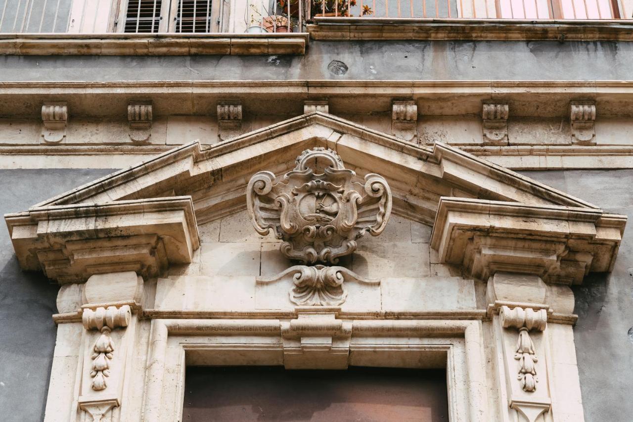 Casta Diva Holiday Rooms Catania Exterior photo